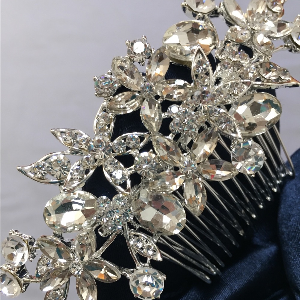 Rhinestone Hair Comb, Wedding, Bridal, 5”